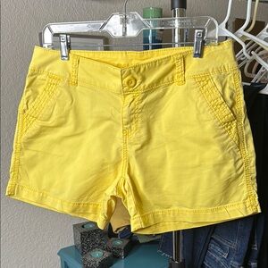 Maurices Yellow Women's Shorts Size 9/10